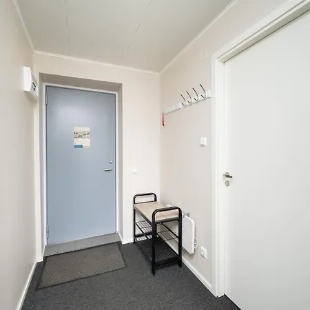 8 - Bright 2br Apartment, Near Centre, Airport Access * Tallinn