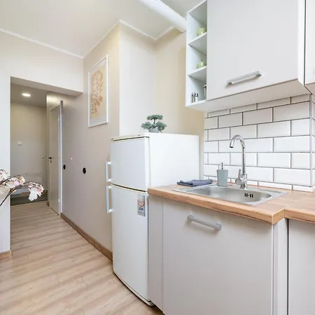 8 - Bright 2br Apartment, Near Centre, Airport Access * Reval