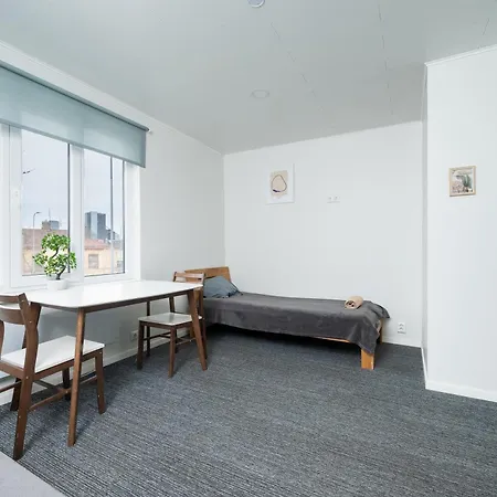 8 - Bright 2br Apartment, Near Centre, Airport Access Appartamento Reval