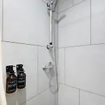 Apartment 8 - Bright 2Br Apartment, Near Centre, Airport Access Apartment *